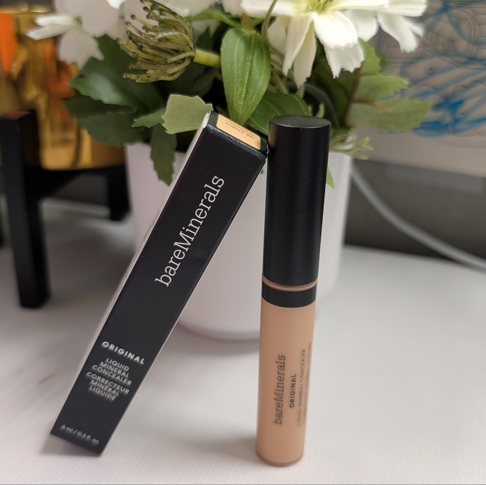 bareMinerals Original Liquid Mineral Concealer - Light 2C 6 ml / .2 fl oz NIB